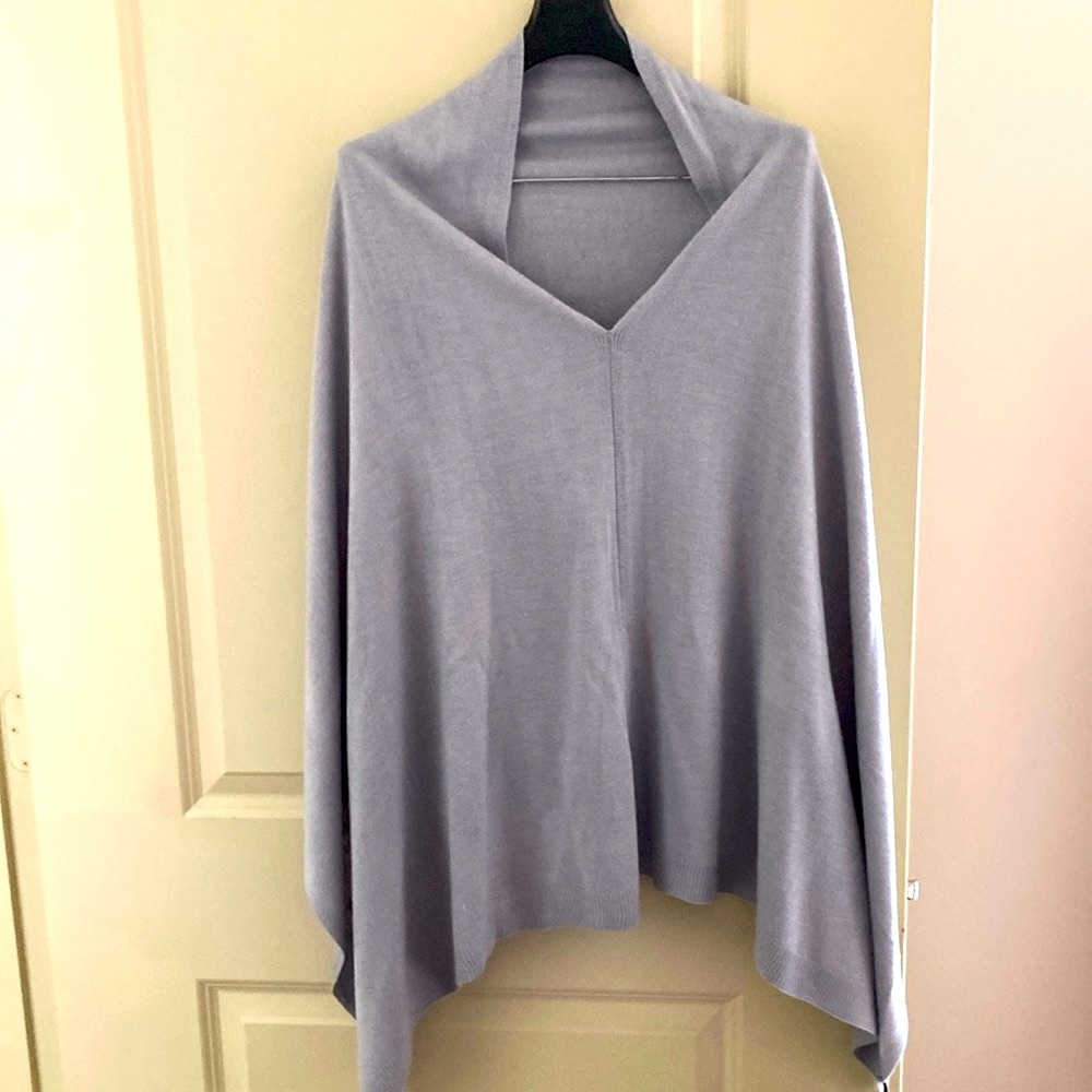 Alain Gerard sweater/poncho